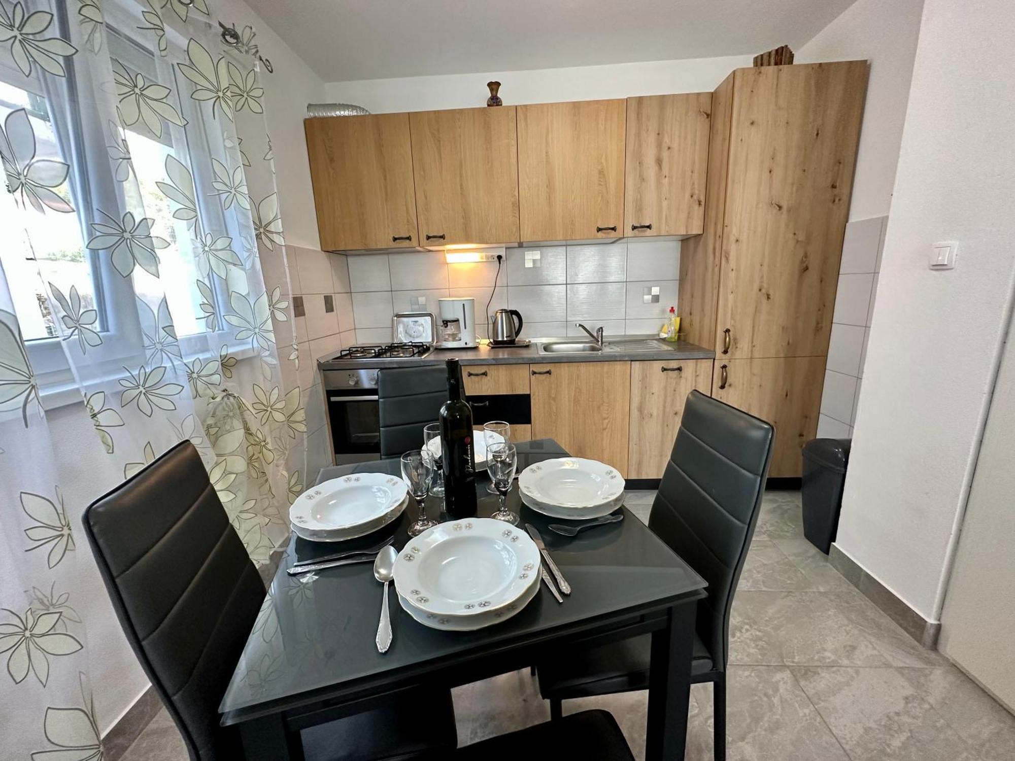 Apartmani Loki Драмаль Экстерьер фото